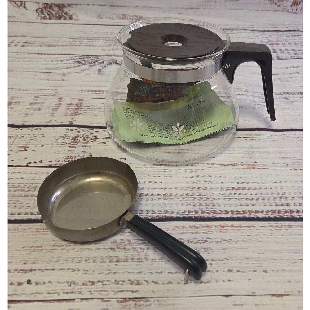 West Bend 5974 10 Cup Glass Coffee Carafe Decanter Open Box